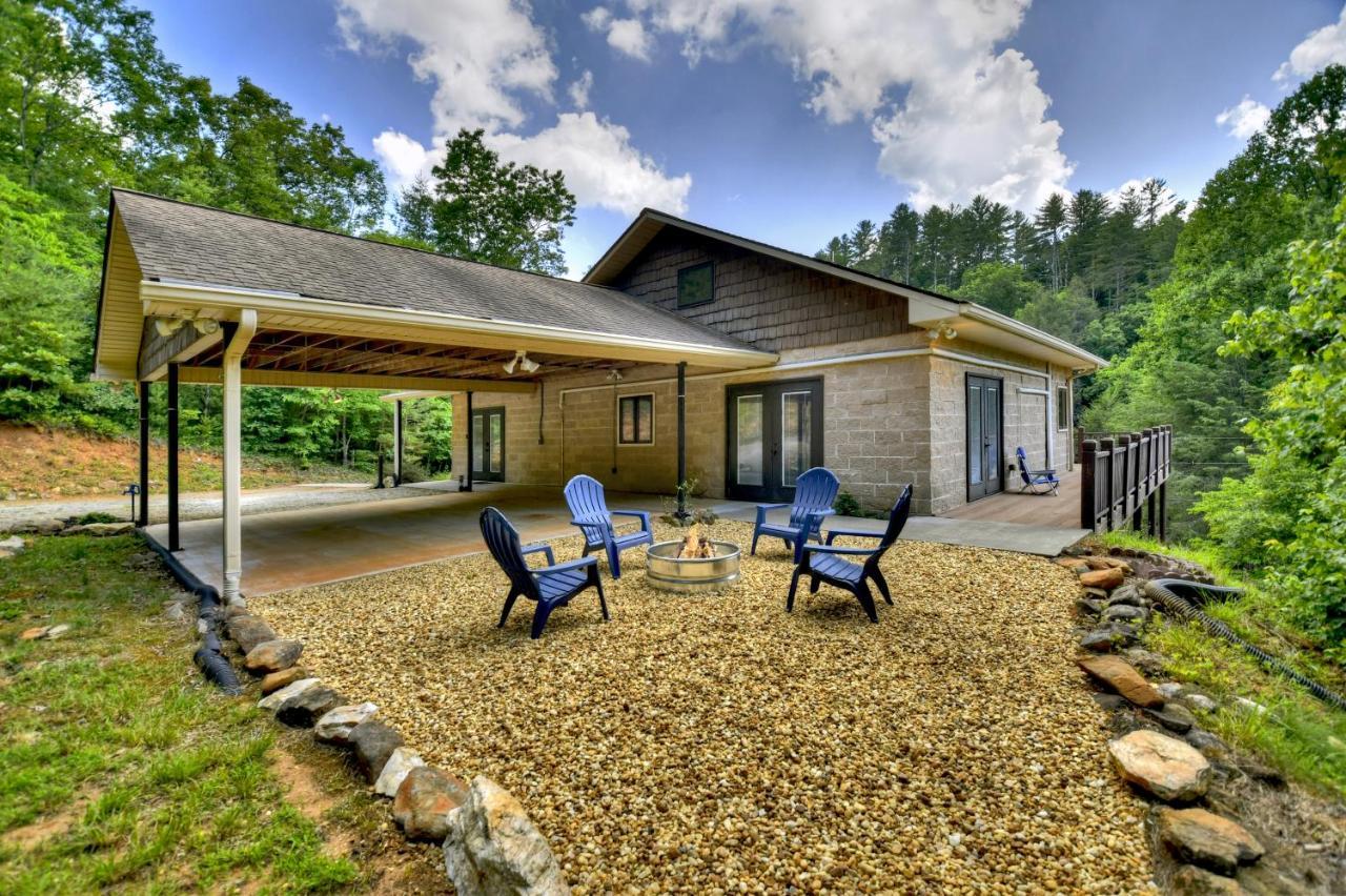 The Chariot - Creek Front With Hottub, Fire Pits, Billiards, Ev Charger - Sandalwood Stays Blue Ridge Exteriér fotografie
