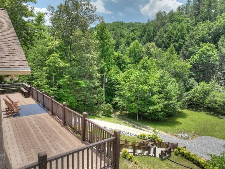 The Chariot - Creek Front With Hottub, Fire Pits, Billiards, Ev Charger - Sandalwood Stays Blue Ridge Exteriér fotografie