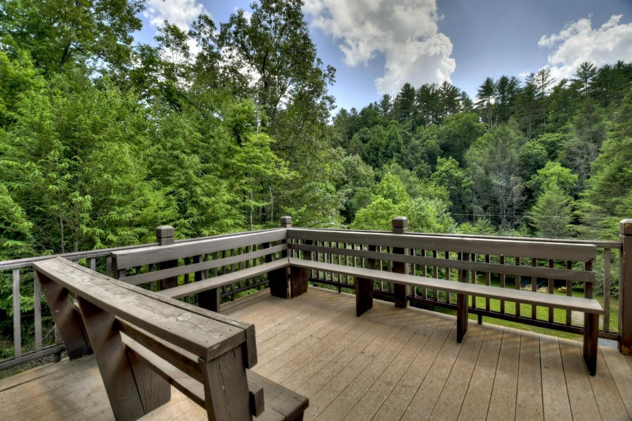 The Chariot - Creek Front With Hottub, Fire Pits, Billiards, Ev Charger - Sandalwood Stays Blue Ridge Exteriér fotografie