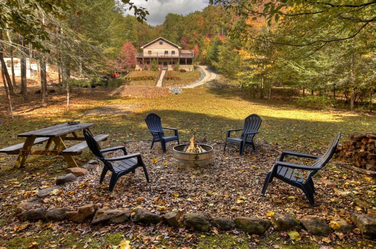 The Chariot - Creek Front With Hottub, Fire Pits, Billiards, Ev Charger - Sandalwood Stays Blue Ridge Exteriér fotografie
